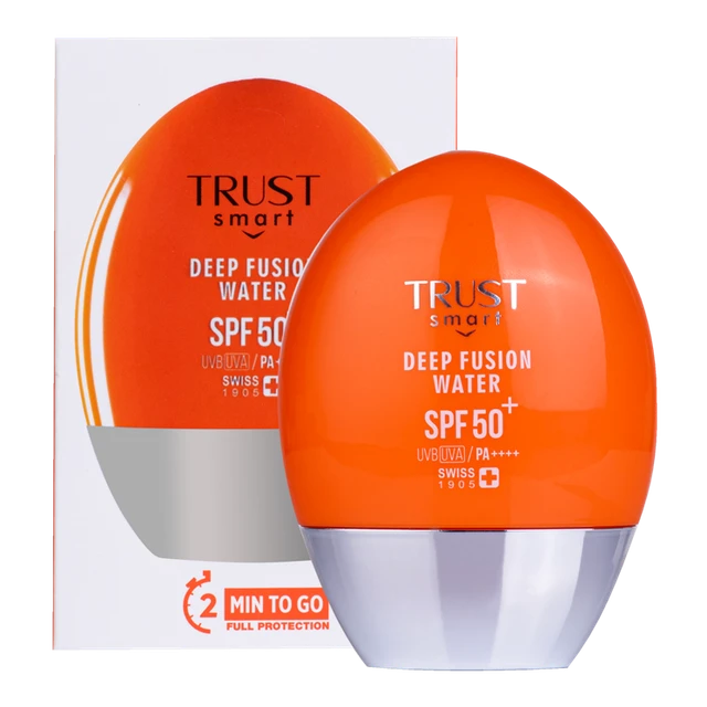 ضد آفتاب دیپ فیوژن واتر تراست اسمارت SPF50 بافت سبک و جذب سریع
